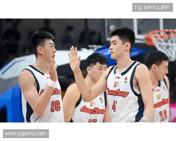 CBA精彩对决广东队迎战新疆队全场视频回放与精彩瞬间解析