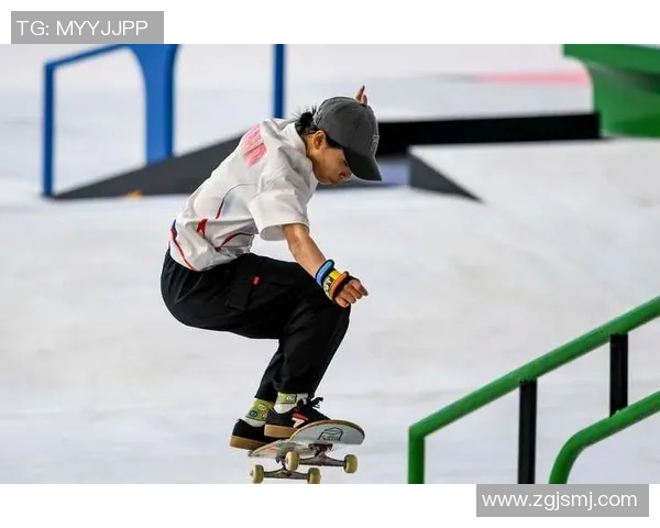 北京滑板队在世界攀岩锦标赛中的个人能力展现与精彩表现分析