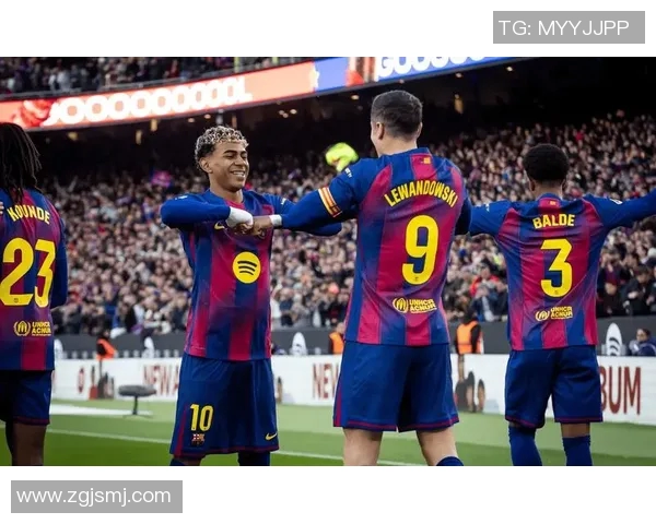 巴萨与马竞激战西甲巅峰对决球迷期待精彩瞬间与战术较量